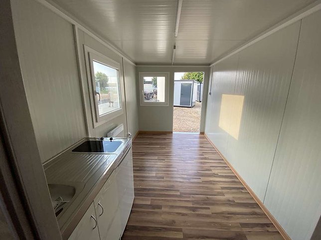 Contenedor 6x2,40m + WC, ducha y cocina - Imagen 5